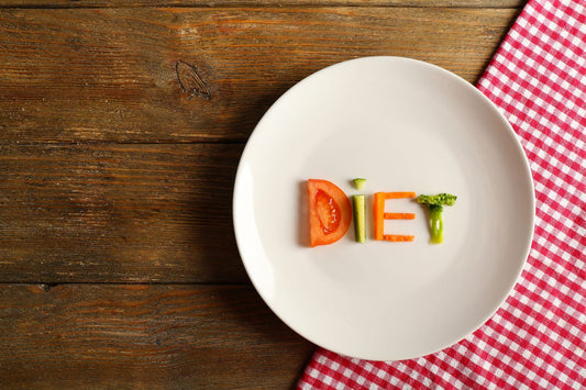 Blood Sugar, Diet and Dandruff: Is What You Eat Influencing Your Scalp?