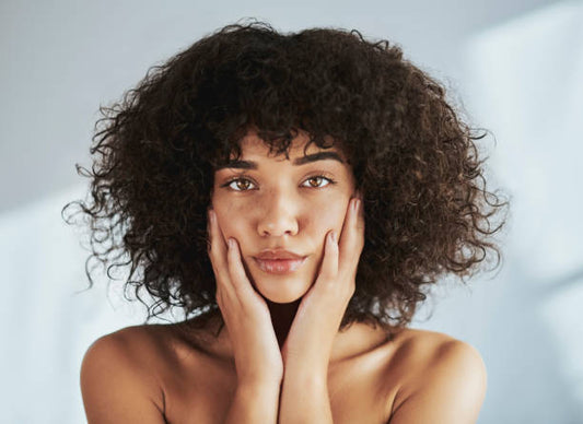 Understanding Hyperpigmentation and How to Soothe It Naturally - Seb